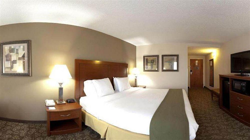 Holiday Inn Express Chapel Hill By Ihg Luaran gambar
