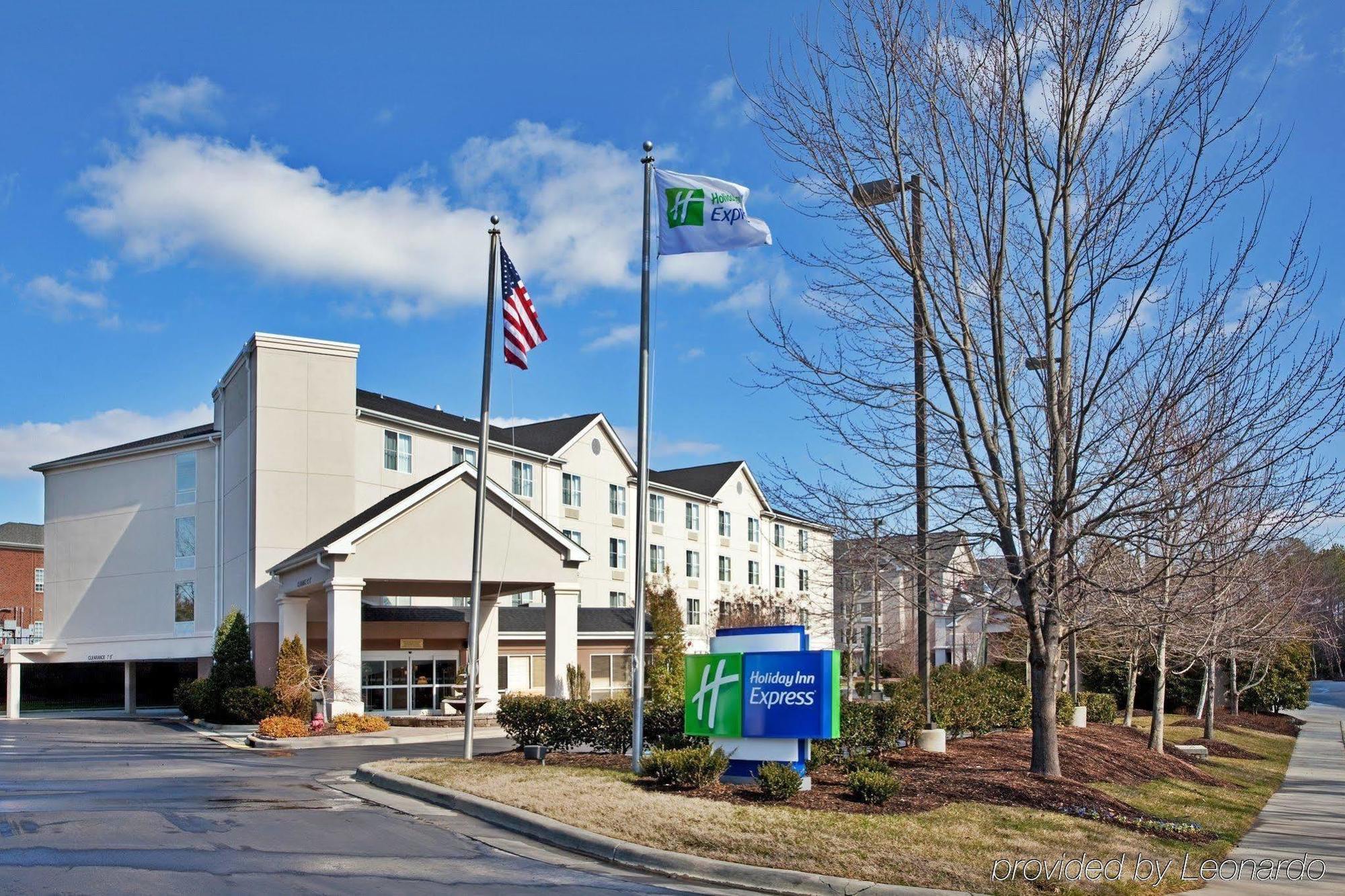 Holiday Inn Express Chapel Hill By Ihg Luaran gambar
