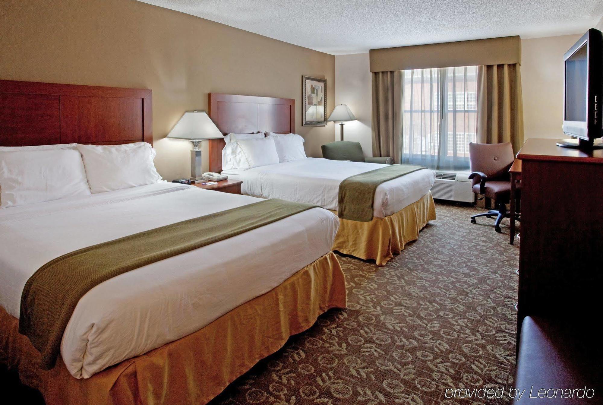 Holiday Inn Express Chapel Hill By Ihg Luaran gambar