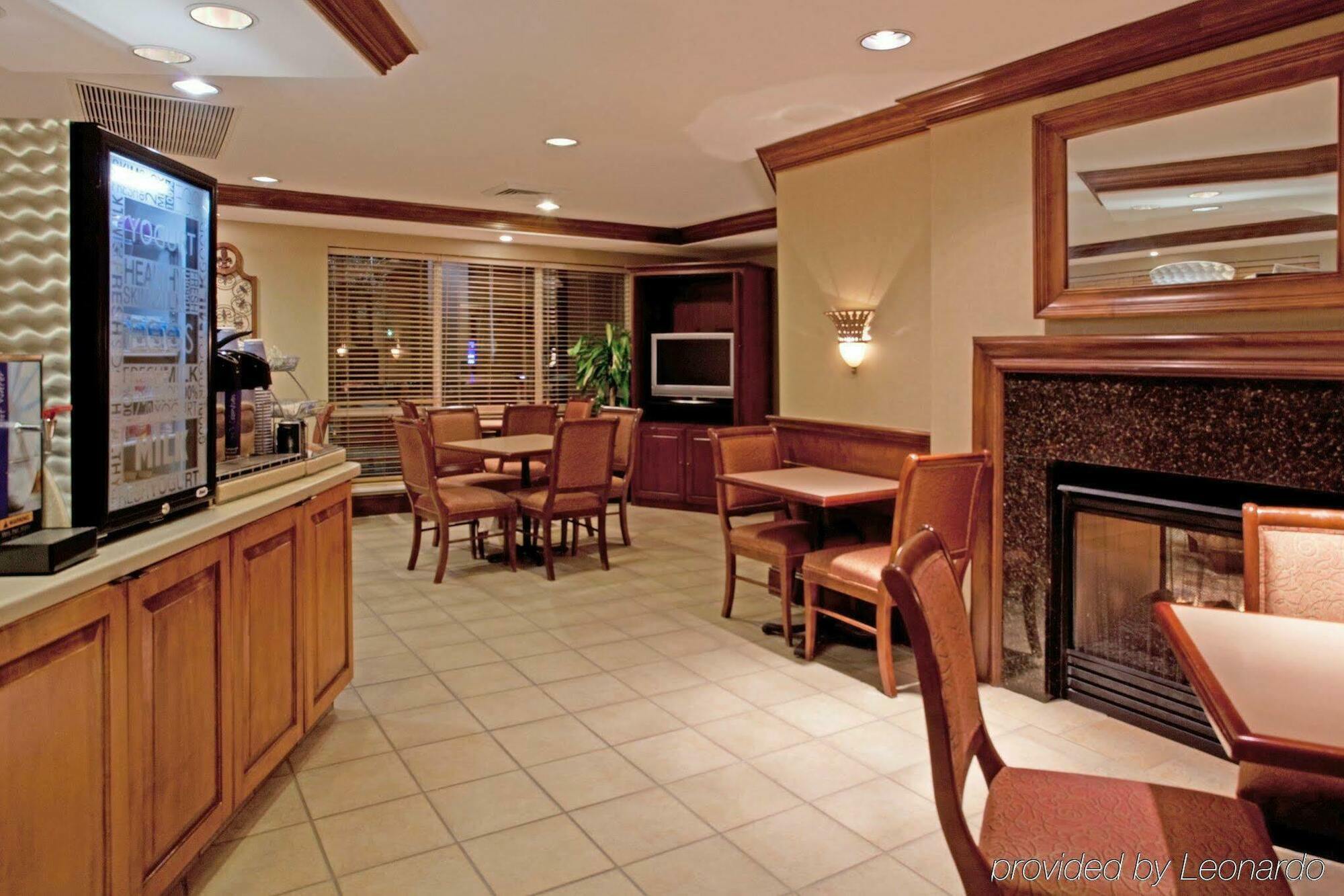 Holiday Inn Express Chapel Hill By Ihg Luaran gambar